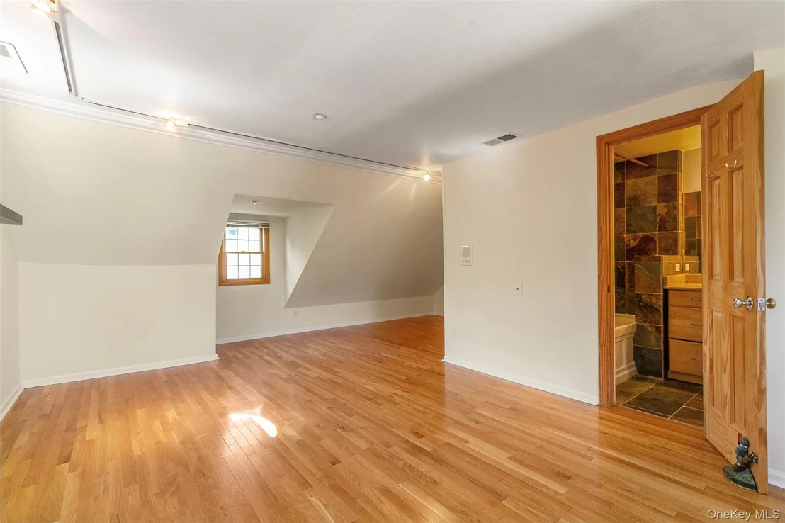 Photo of 17 Bellain Avenue