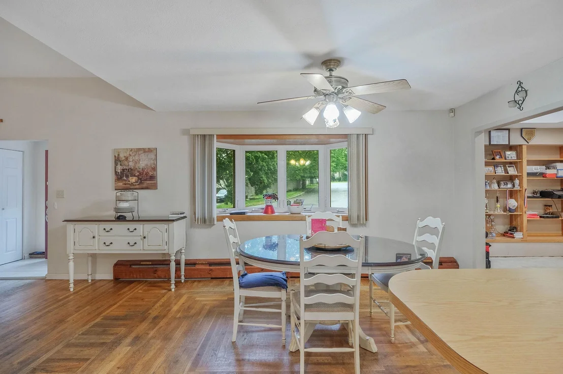 Photo of 8 Peconic Lane