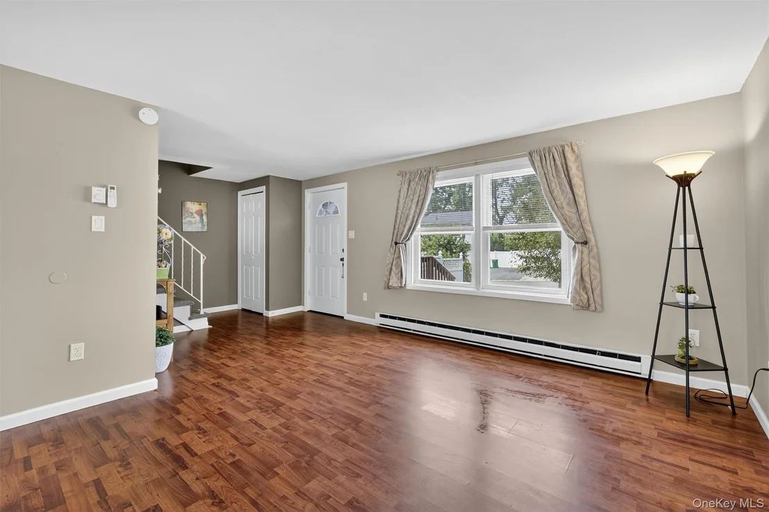 Photo of 336 Hudson Avenue