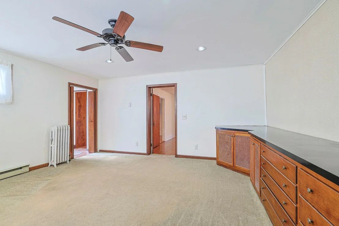Photo of 7 Commonwealth Avenue