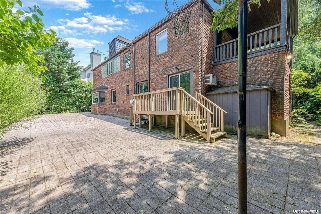 Photo of 91 Old Mill Road