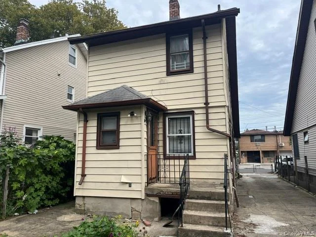 Photo of 42-36 156th Street