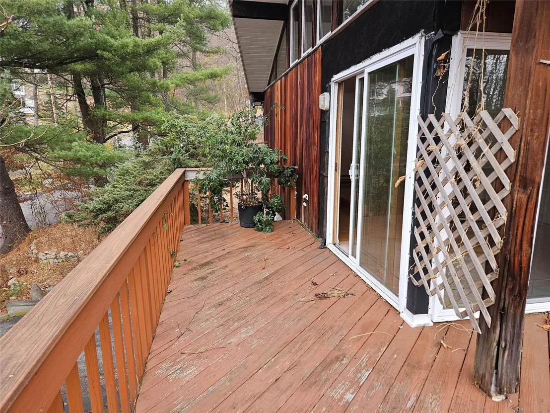 Photo of 34 Mountain Drive