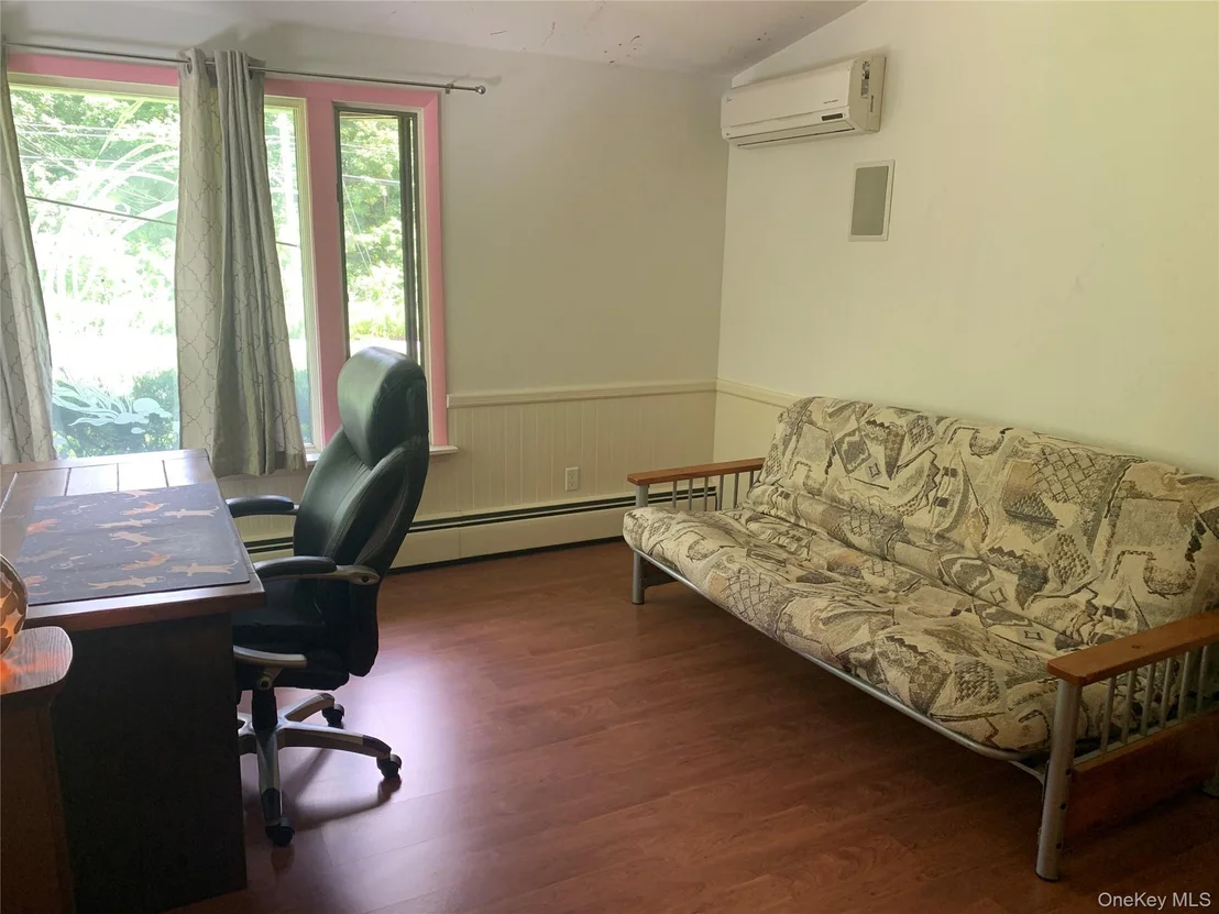 Photo of 58 Ireland Drive