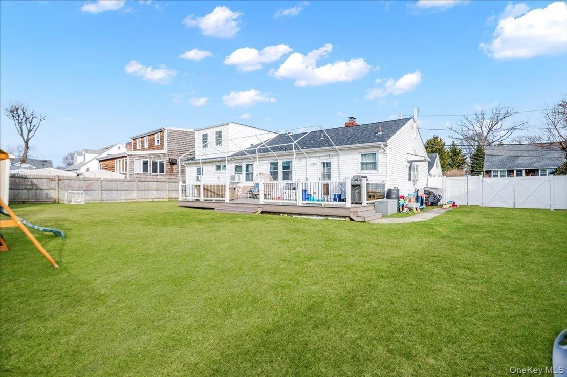 Photo of 18 Cambridge Drive