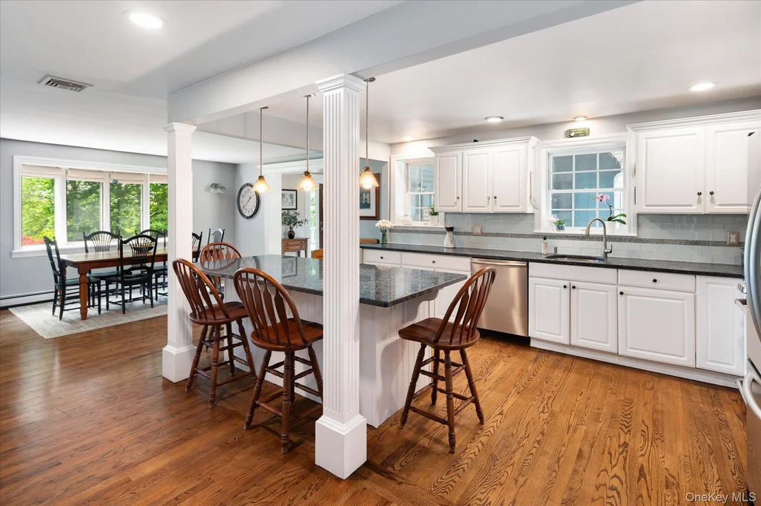 Photo of 12 Sun Hill Road
