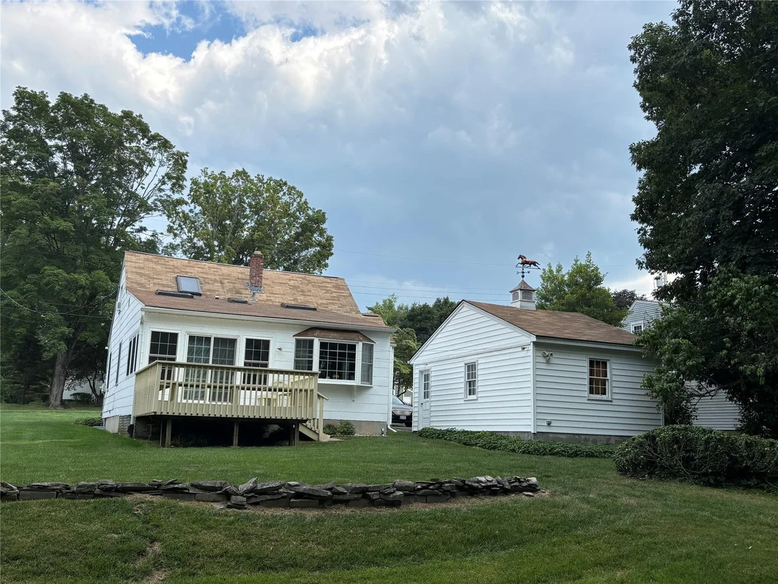 Photo of 21 Kinderhook Drive