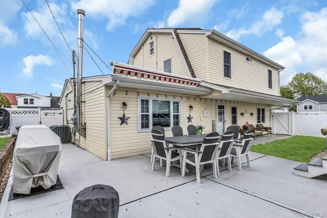 Photo of 42 Spring Lane
