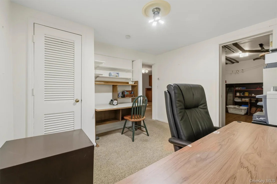 Photo of 10 Oak Bend Road