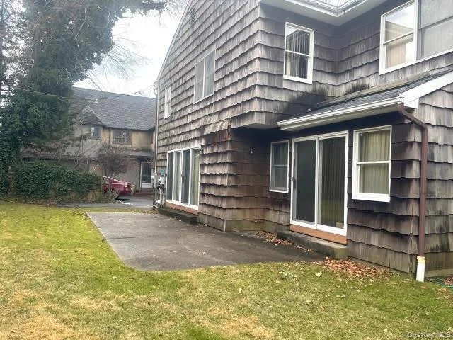 Photo of 28 Polo Road
