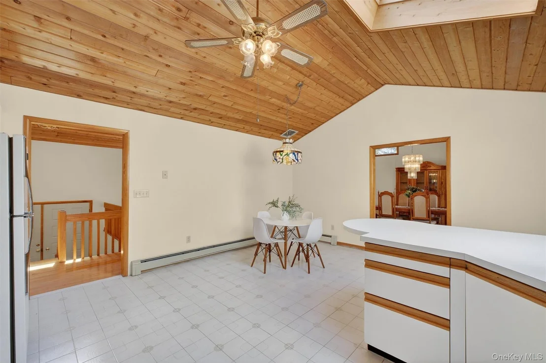 Photo of 31 Deer Ridge Road