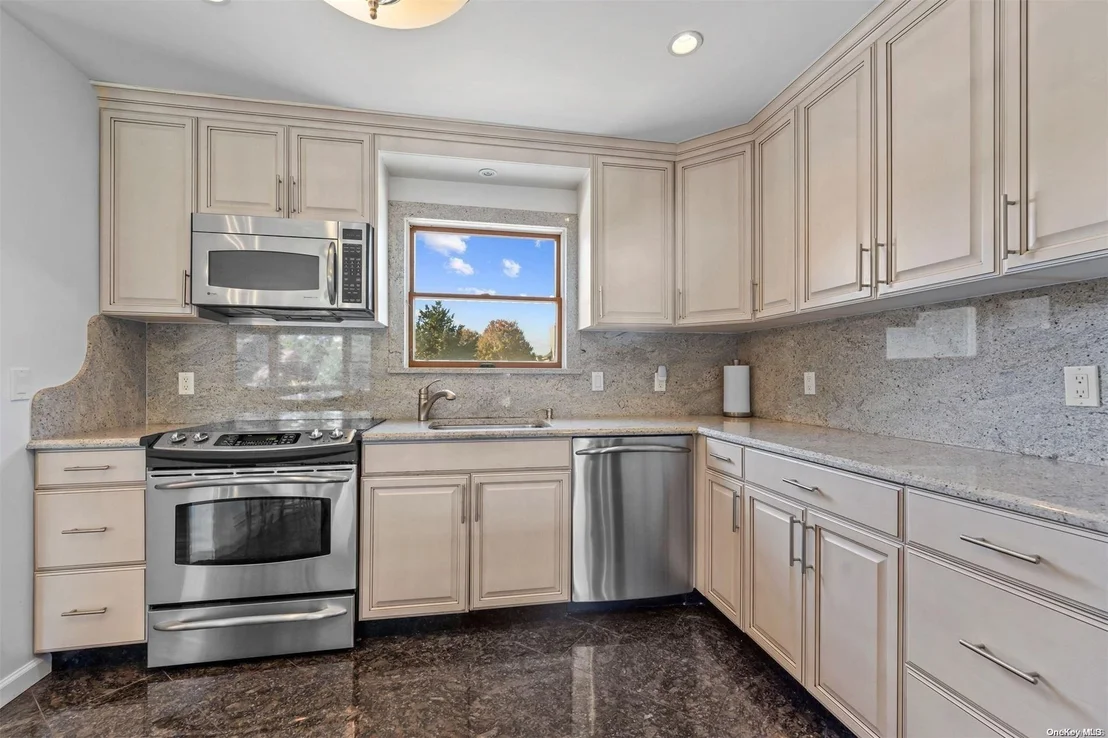 Photo of 38 Dolphin Way
