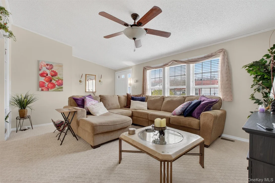 Photo of 32 2nd Drive
