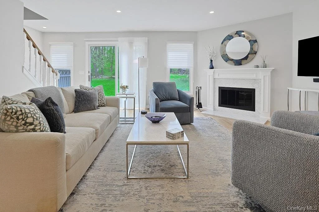 Photo of 1502 Regent Drive