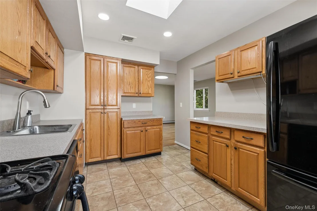Photo of 244 Lakeside Trail