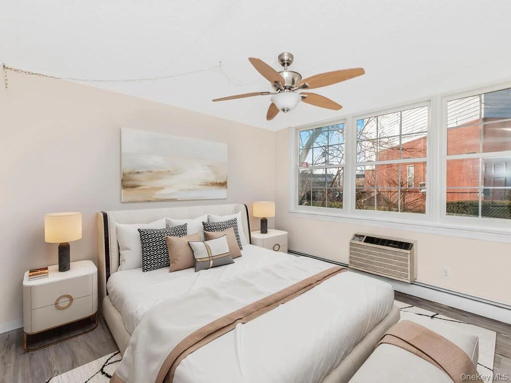 Photo of Unit 10121 at 121 Sunset Boulevard