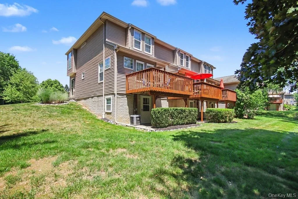 Photo of 101 Elmcrest Drive