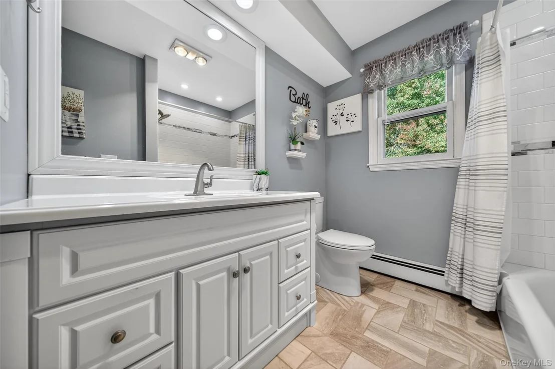 Photo of 18 Rondack Road