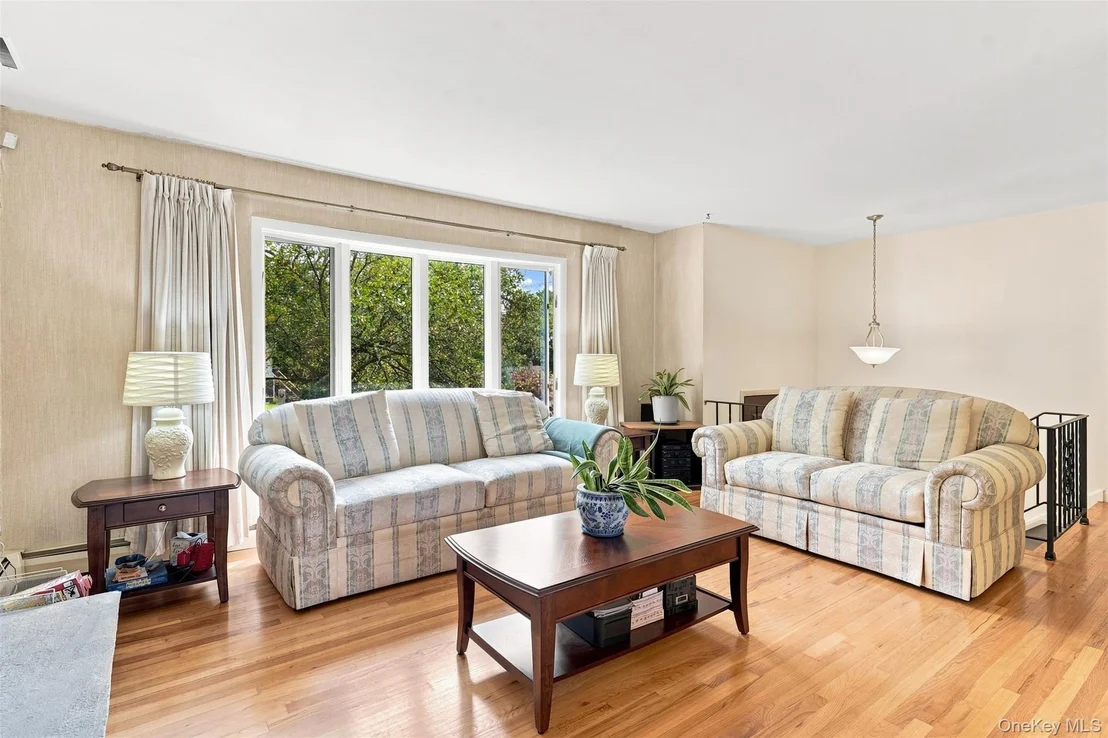 Photo of 16 Cromwell Drive