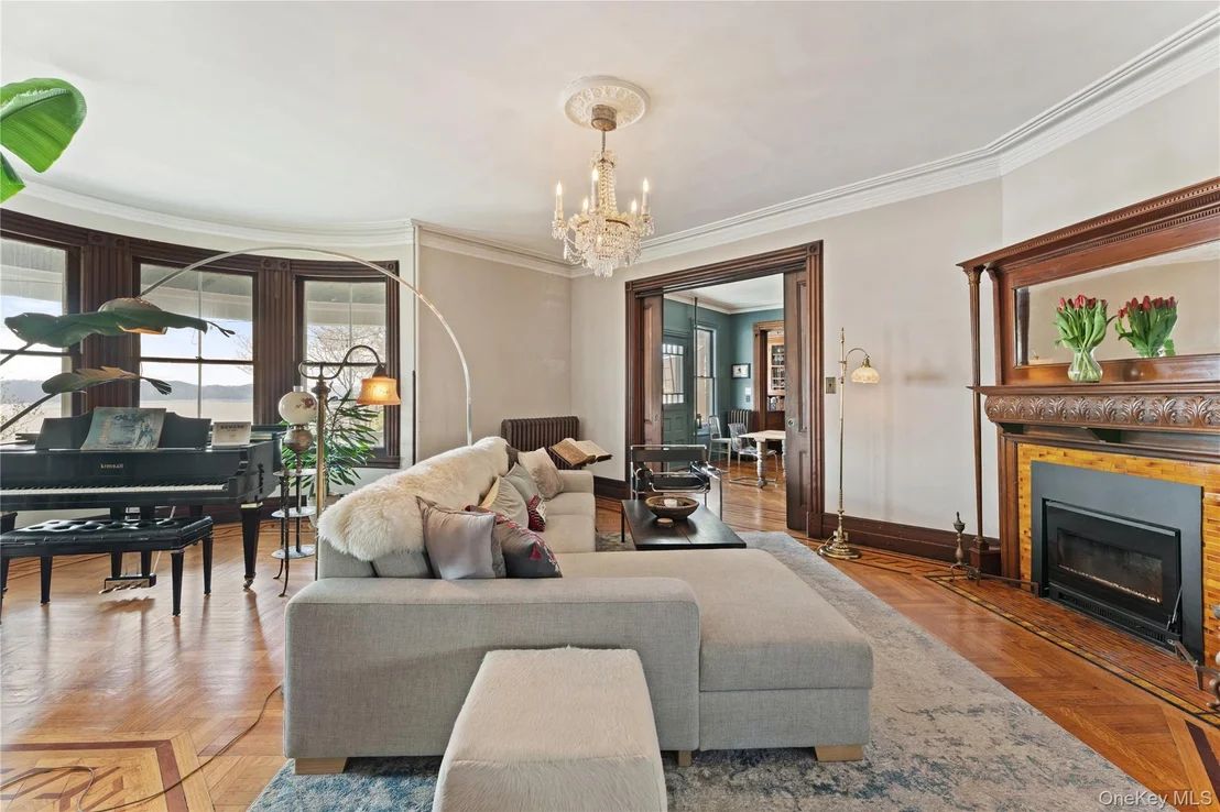 Photo of 28 Hamilton Avenue