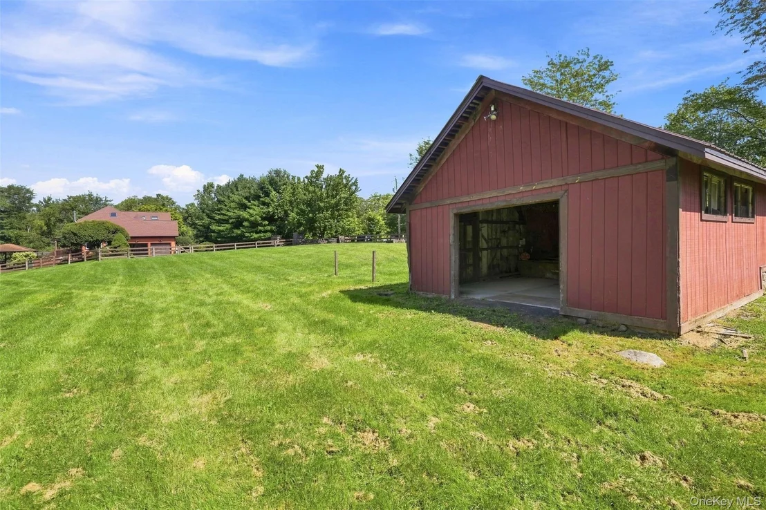 Photo of 289 Pine Grove Road