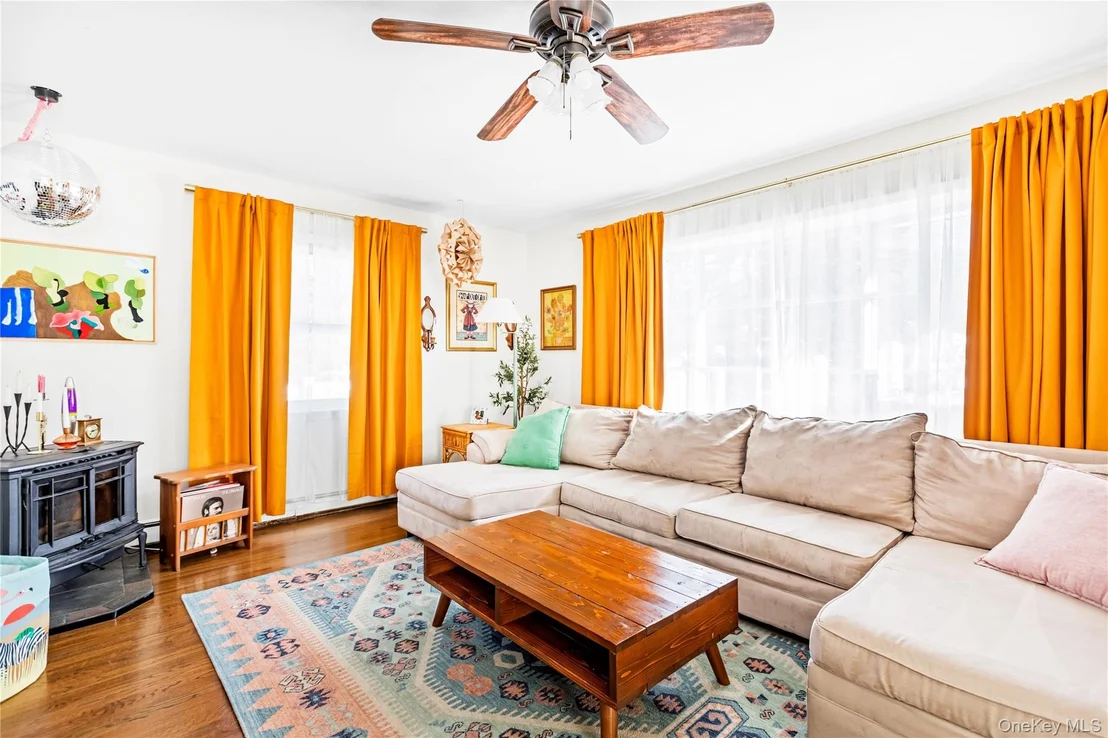 Photo of 193 Maple Road