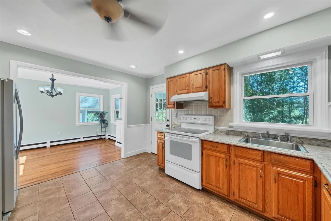 Photo of 14 Summit Avenue