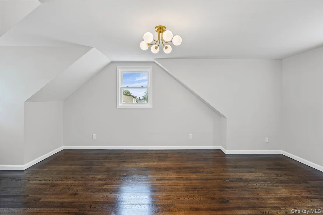 Photo of 24 Laura Drive