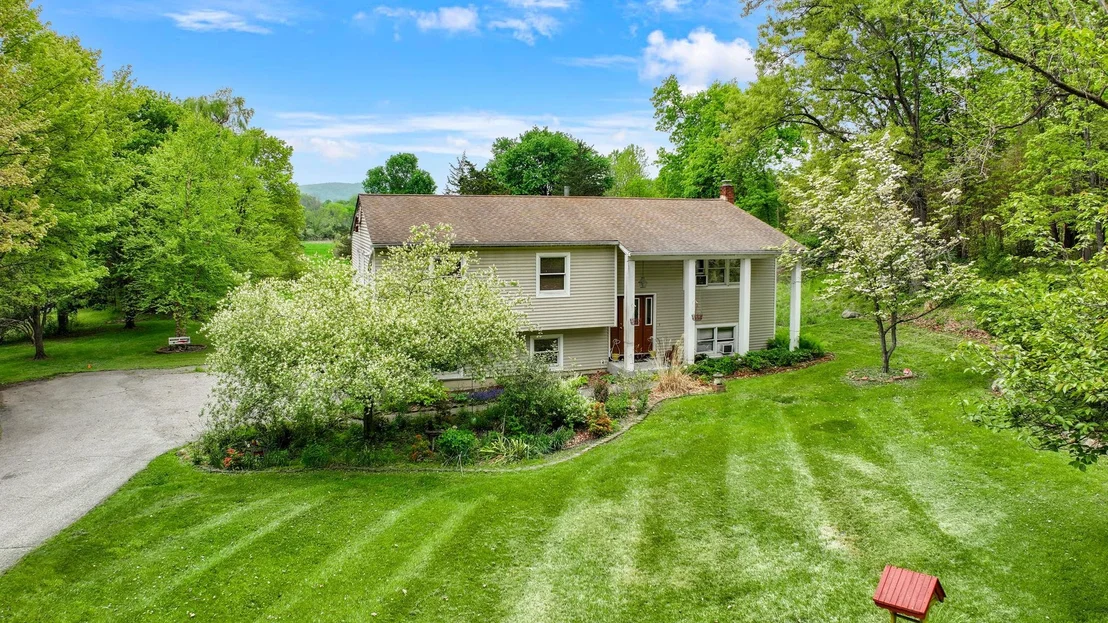 Photo of 15 Hickory Hill Drive