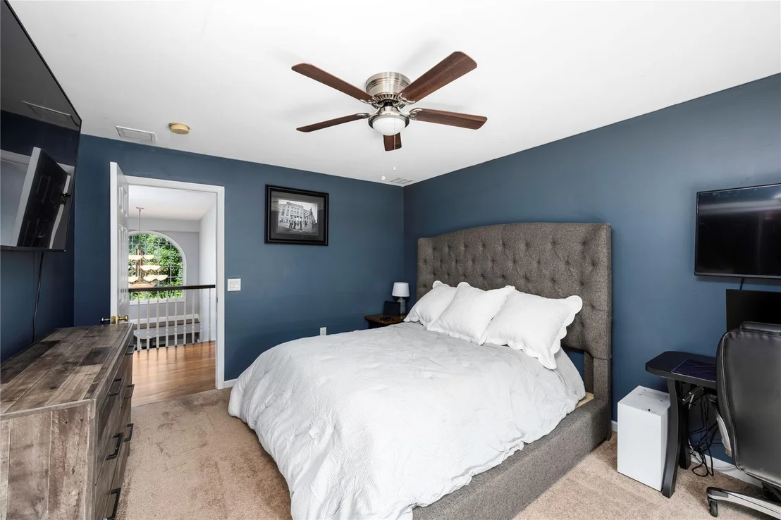 Photo of 90 Hampton Road