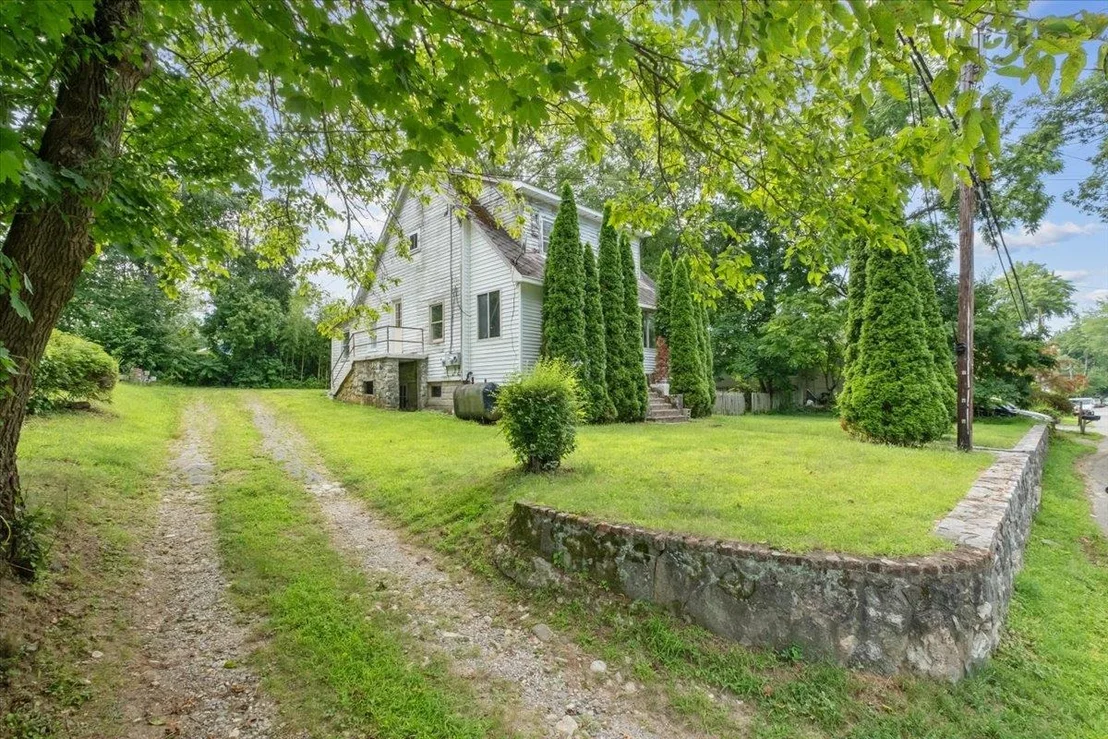 Photo of 92 Lake Drive