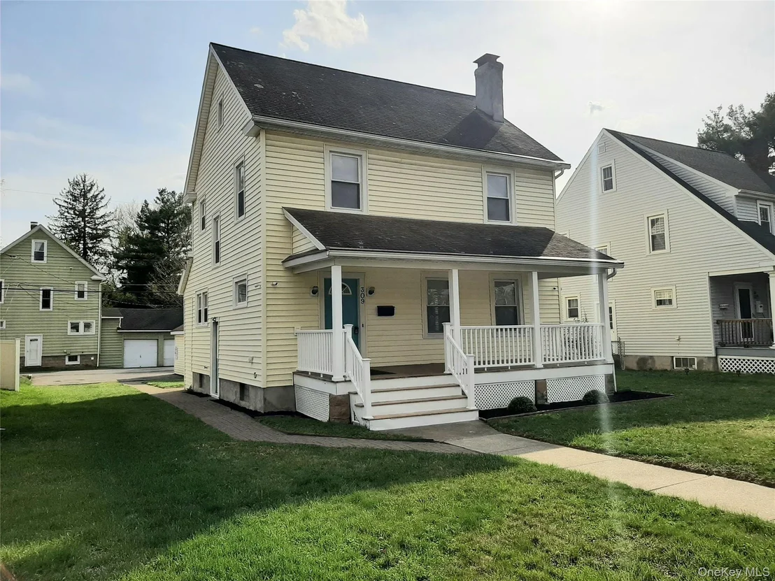 Photo of 309 Hooker Avenue