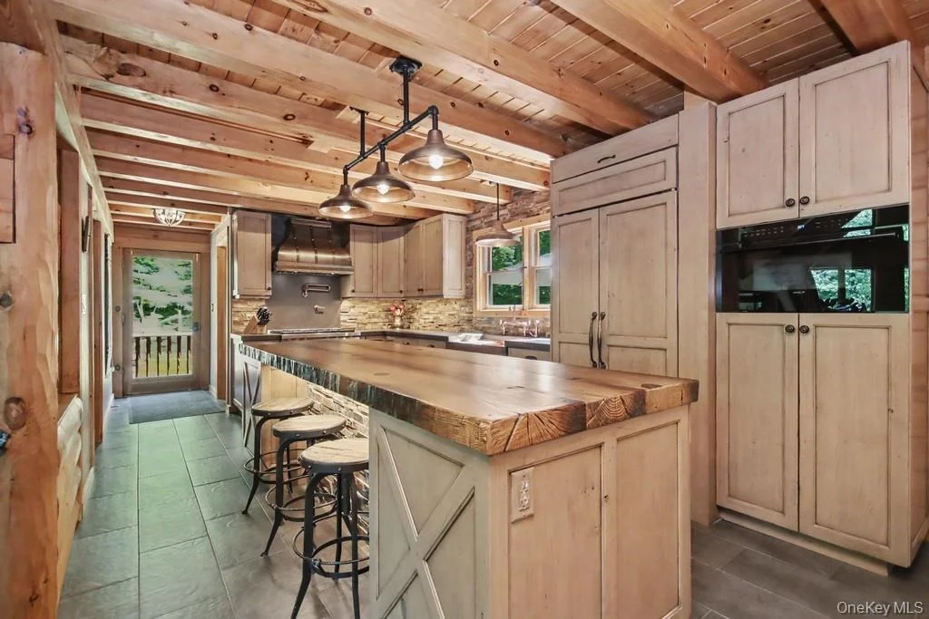 Photo of 33 Cimarron Road