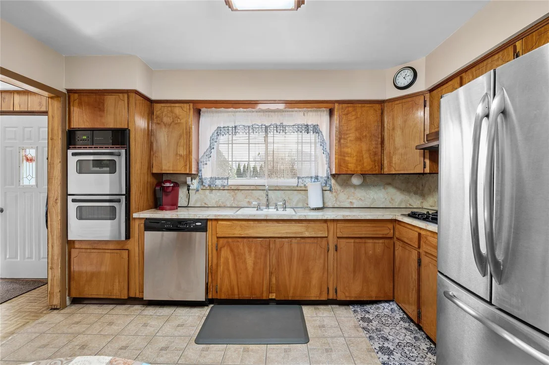 Photo of 2491 Malibu Road