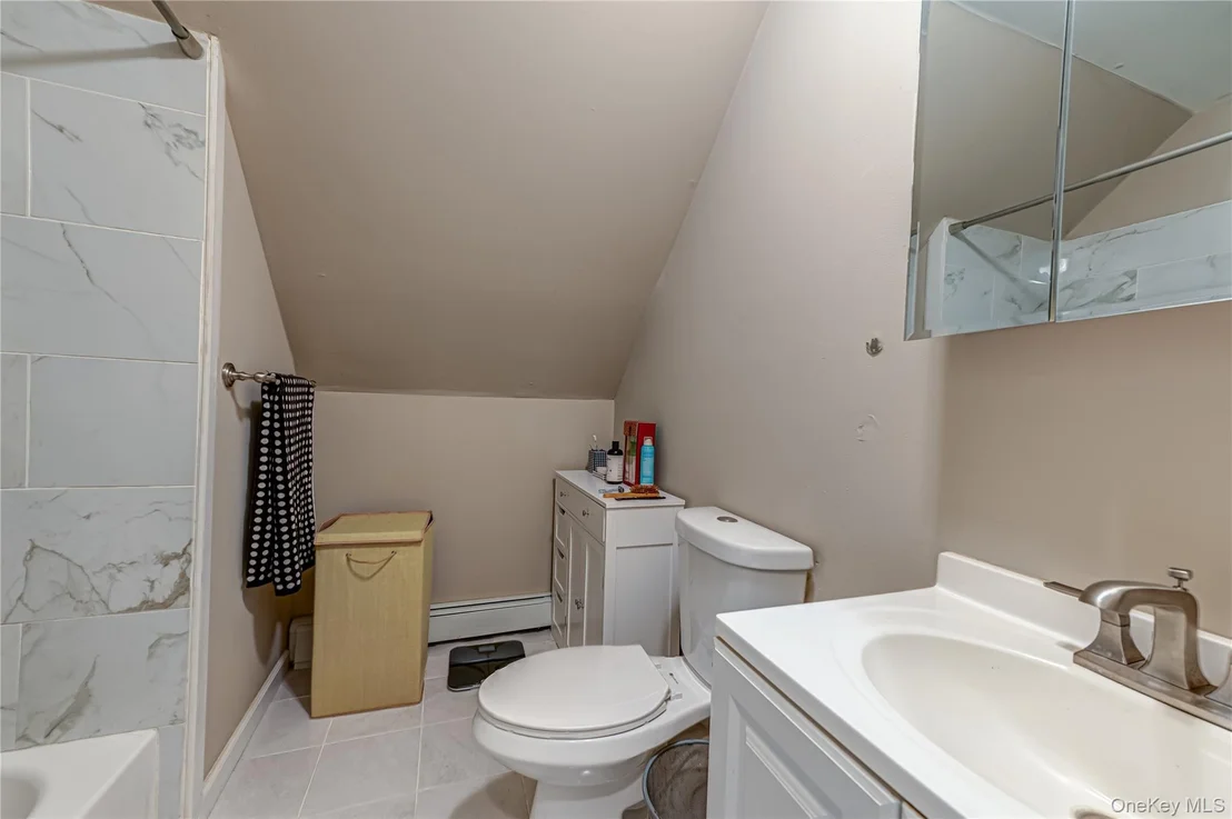 Photo of 252 Oxhead Road