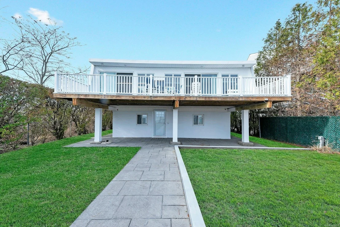 Photo of 51 Oceanview Drive