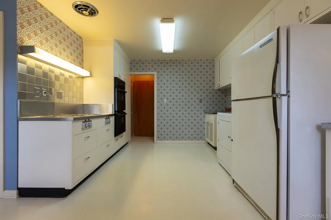 Photo of 10 Degarmo Place