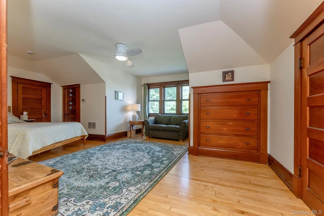 Photo of 108 Latham Circle