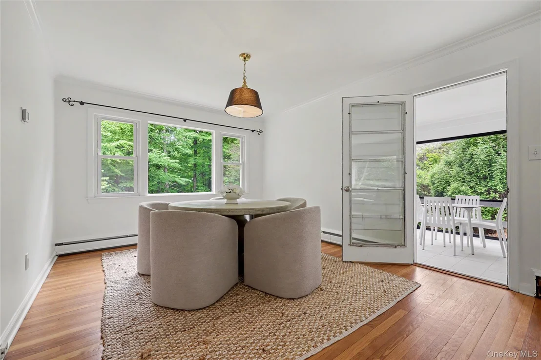 Photo of 28 Valley View Road