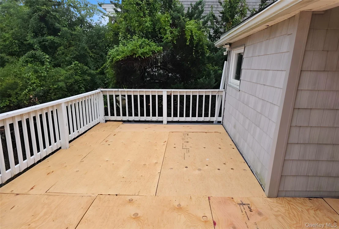 Photo of 54 Oak Beach Road