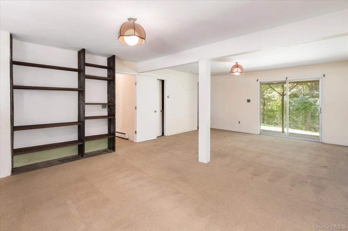Photo of 45 Laurelton Road