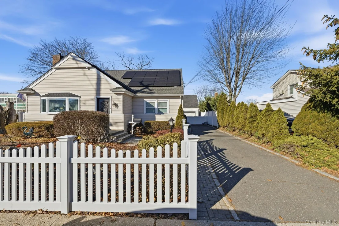 Photo of 295 union Avenue
