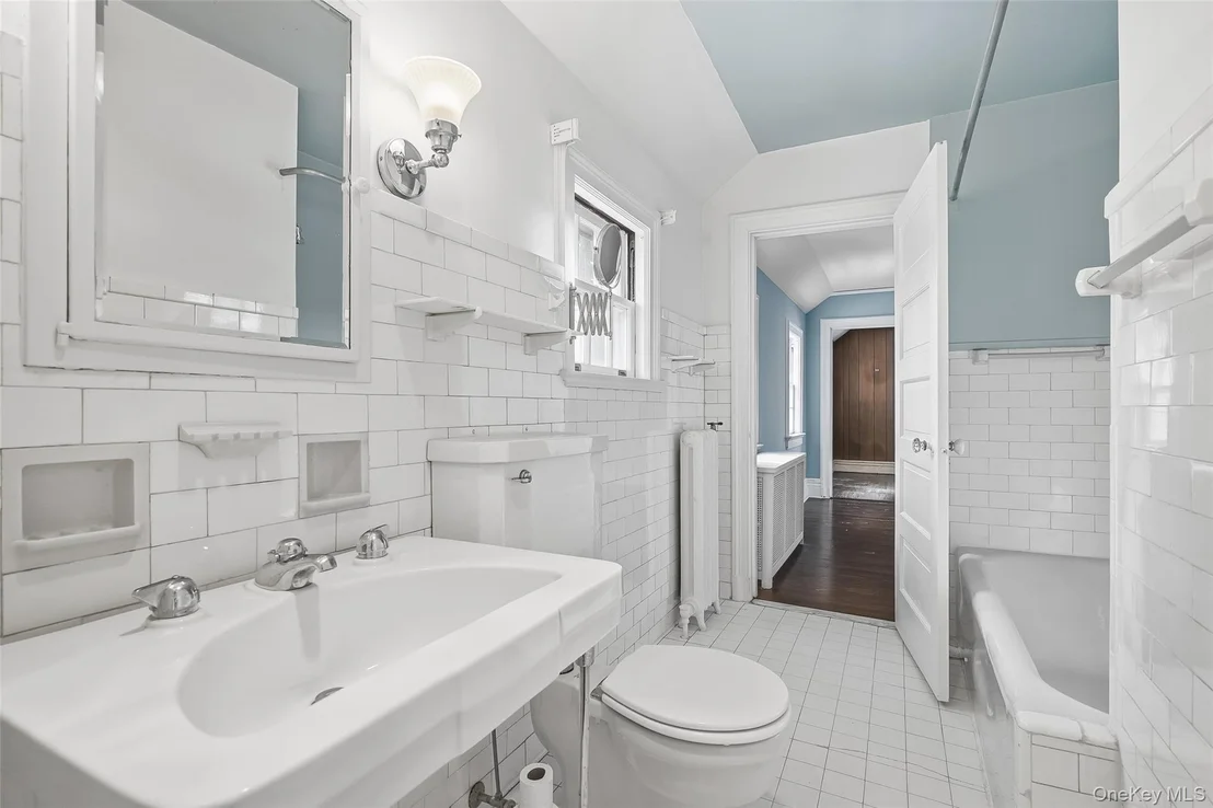 Photo of 25 Seneca Street