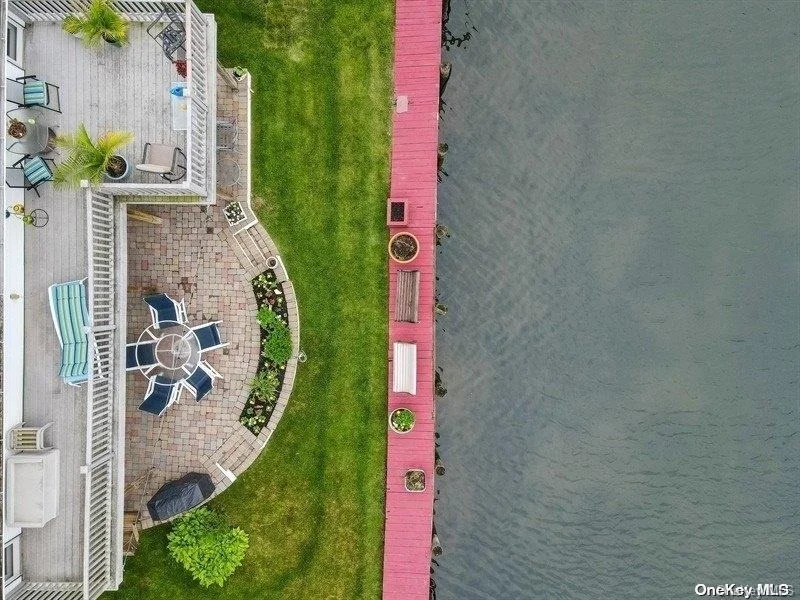 Photo of 72 Irving Avenue
