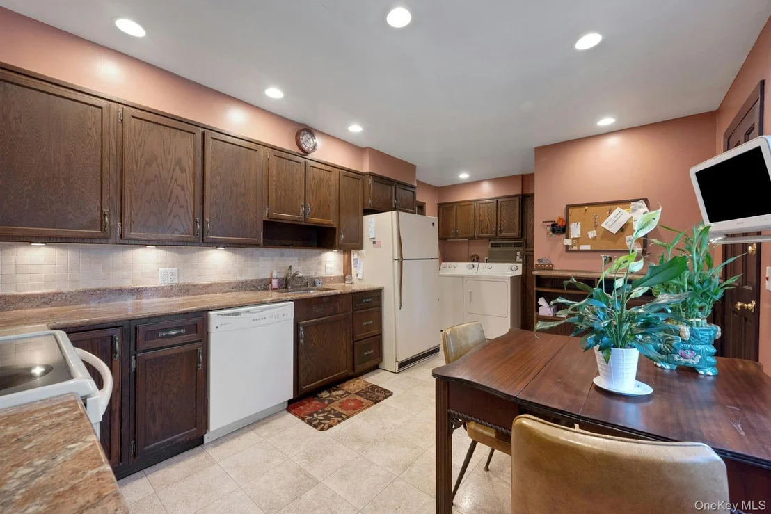 Photo of 136 Buckingham Road