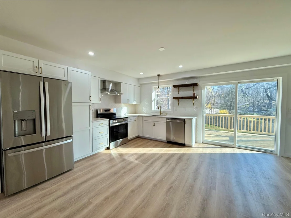 Photo of 17 Maple Street
