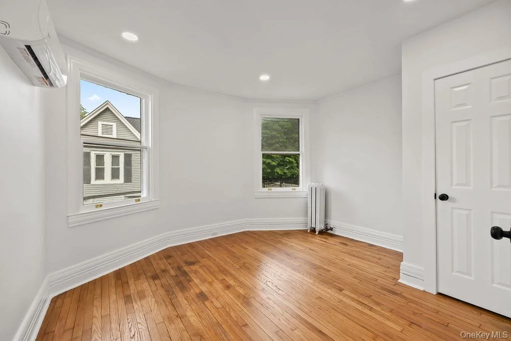 Photo of 7 Clinton Place