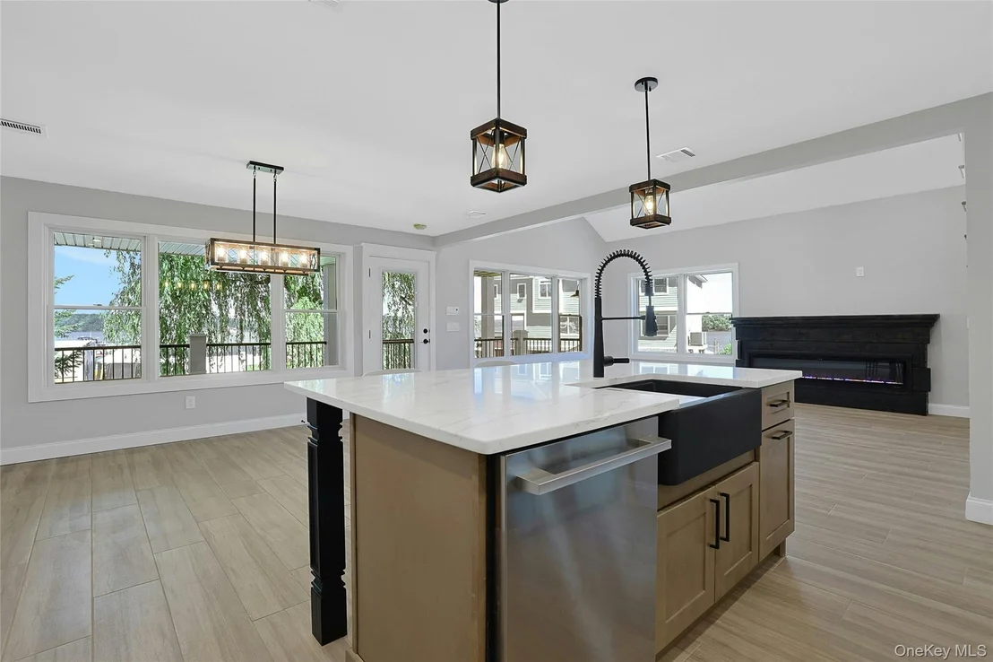Photo of 74 Beach Road