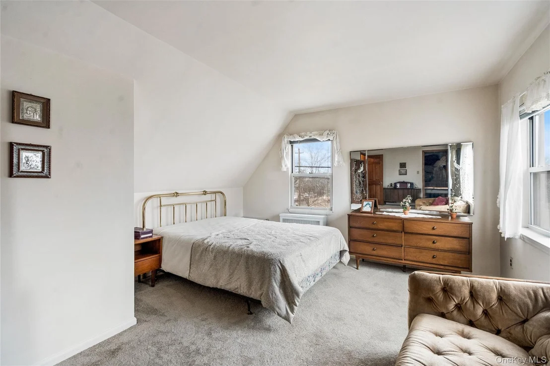 Photo of 181 Monroe Street