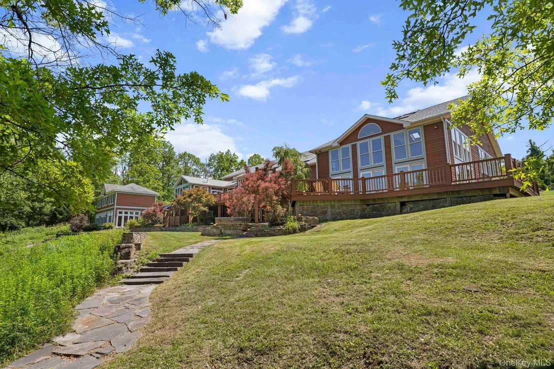 Photo of 447 Shear Road